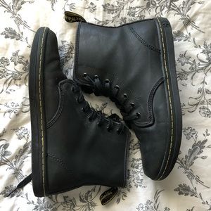 Dr. Marten Shoreditch